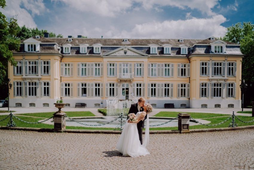 Euer Hochzeitsfotograf aus Leverkusen, Schlosspark Schloss Morsbroich
, Hochzeitsbilder im Schlosspark Schloss Morsbroich
, Hochzeitsfotografie Düren,  Hochzeitsfotografie Leverkusen